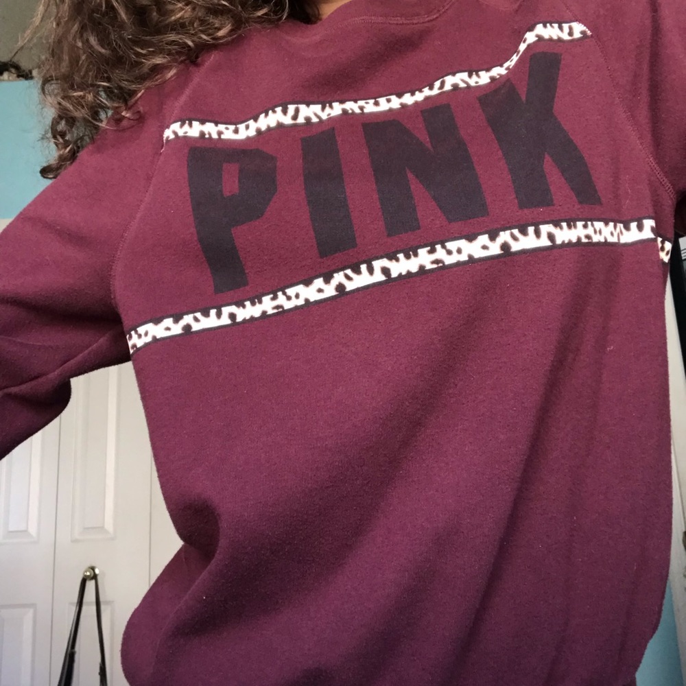 PINK maroon crew neck pullover, small